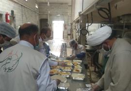  توزیع غذای گرم میان نیازمندان بوشهری در میلاد با سعادت امام رضا (ع) 
