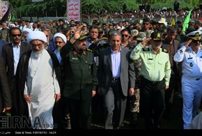  تجمع 20 هزار نفری بسیجیان در بوشهر 